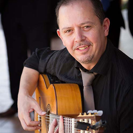 Solo Spanish Guitarist