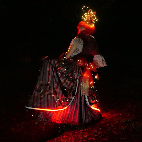 Historical LED Tudor Lady