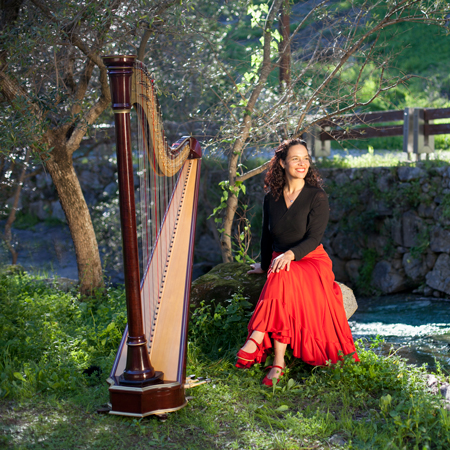 Harpist and Singer Faro