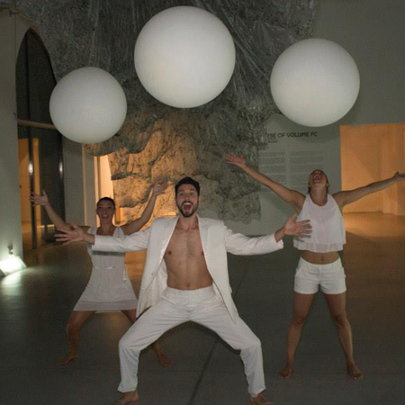 Spectacle de danse moderne en France