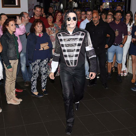 Artiste hommage authentique à MJ