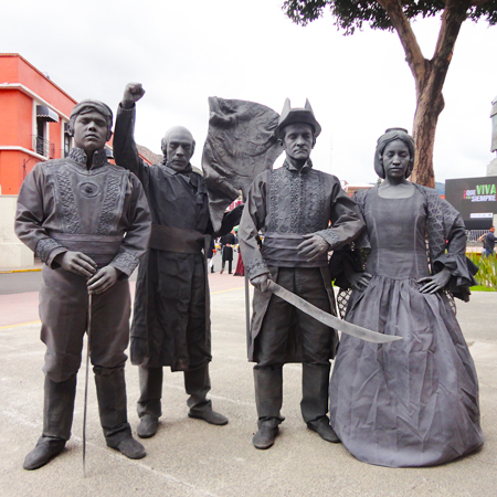 Human Statues Mexico