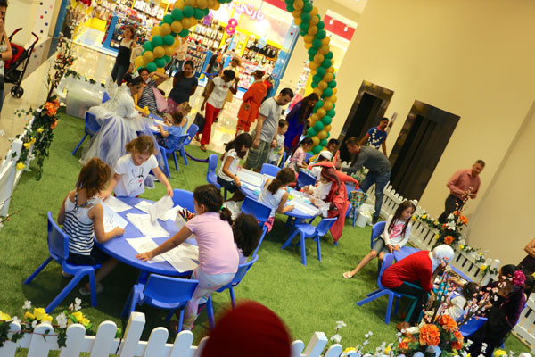 Arts Crafts Workshop For Events Hire Interactive Entertainment