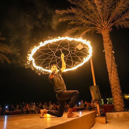 <span>Artista del Fuoco Abu Dhabi</span>