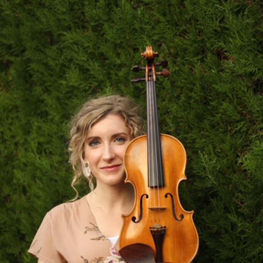 Book a Female Violinist Toronto | Scarlett Entertainment