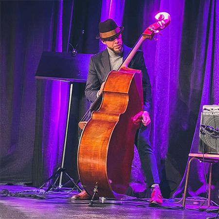 Acoustic & Electric Bassist USA