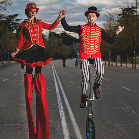 Cabaret Circus Performers