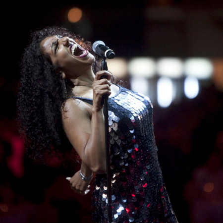Chanteuse féminine Émirats arabes unis
