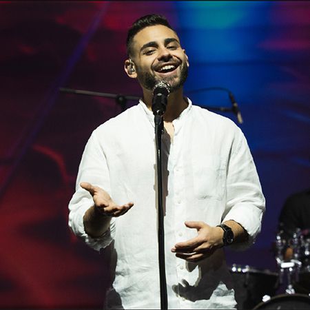 Arabic Singer – Nostalgic Hits
