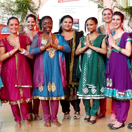 Gruppo di danza Bollywood a Lione