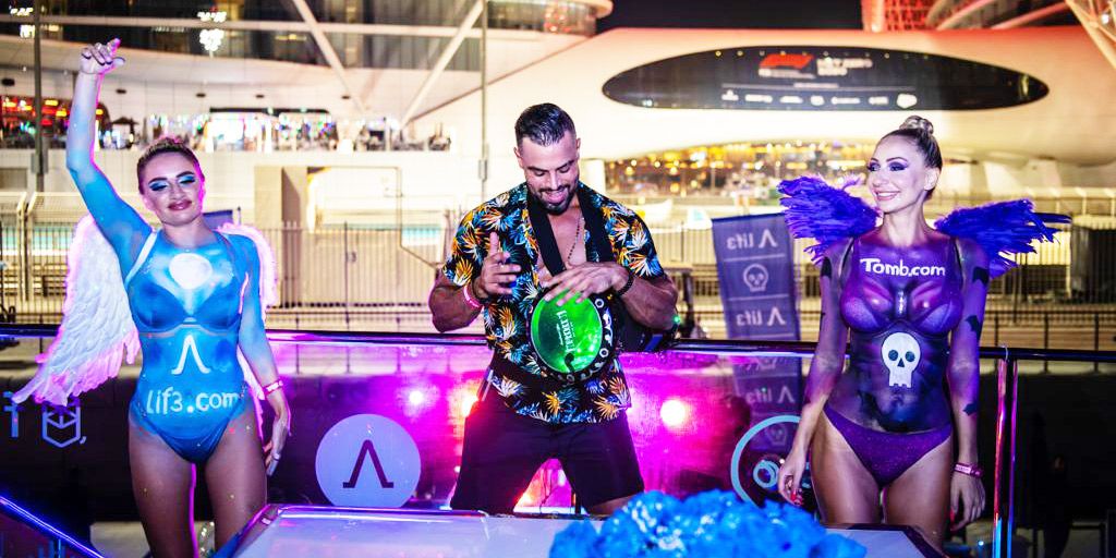 Models and Musicians Provide Luxury Entertainment For Abu Dhabi Yacht Party