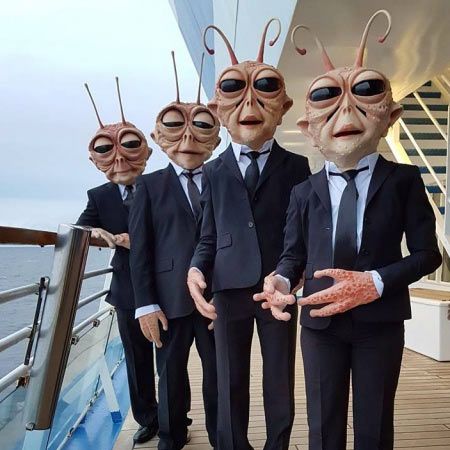 Alien Walk Around Characters