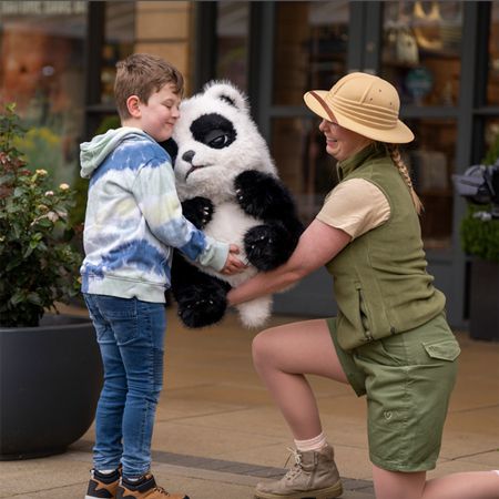 Animatronic Safari Experience