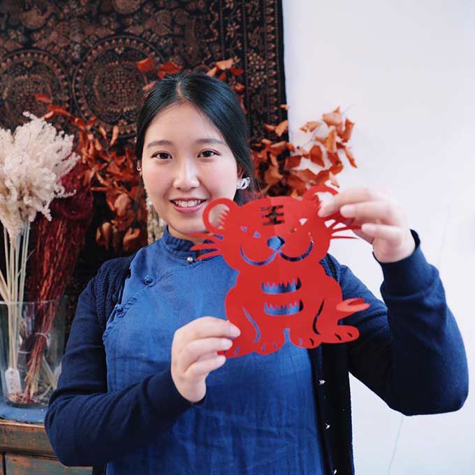 Hire Our Chinese Paper Cutting Scarlett Entertainment