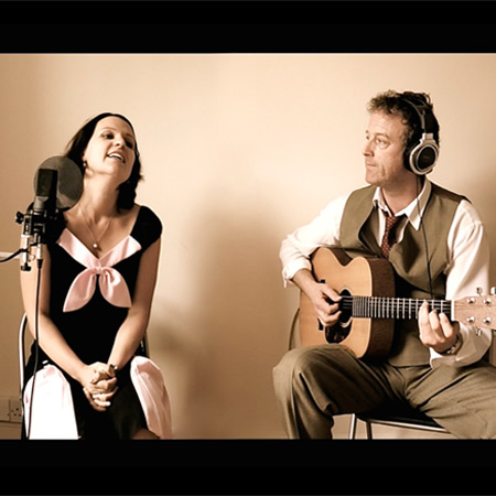 French Chanson Acoustic Duet