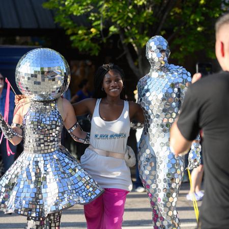 Mirrored Performers