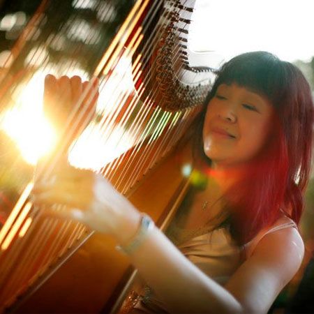 Harpist Magdalene