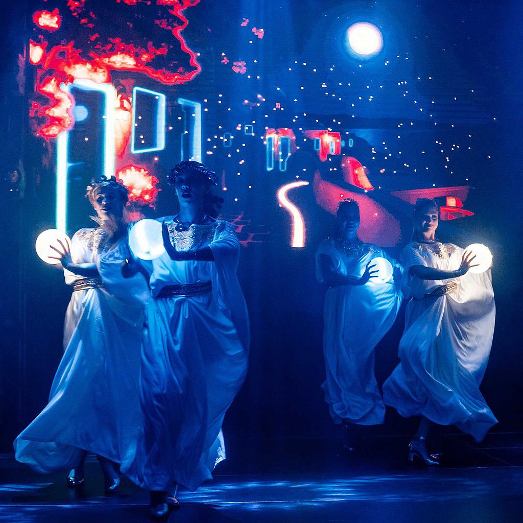 Danse de l'Orbe LED Grec