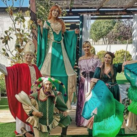 Medieval Walkabout Circus