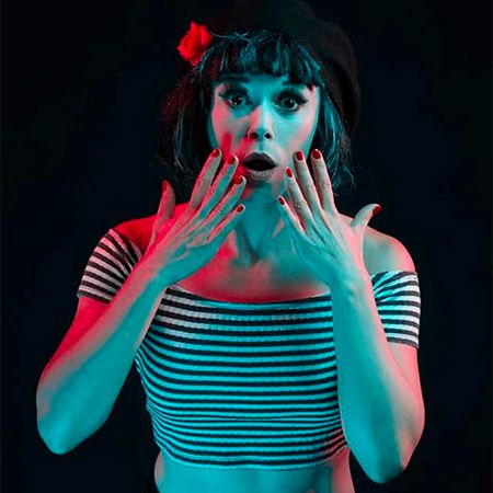 Artiste Mime Féminine Paris