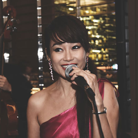 Cantante di jazz di Singapore