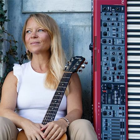 Multi‑Instrumentalist & Singer
