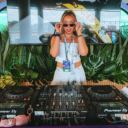 Female DJ UK