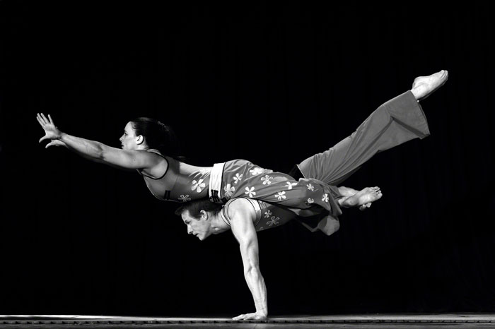 UK Acro Duo - Book UK Acrobats | Bristol