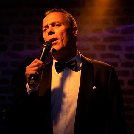 Classic Sinatra Tribute Singer