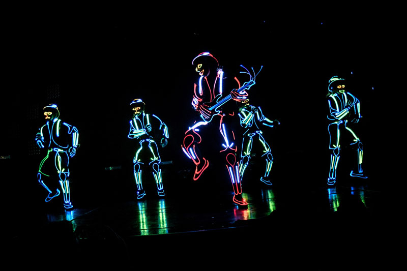 Hire LED Glow Band - Glow-in-the-dark Music Show | Taiwan
