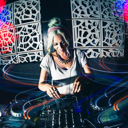Danse DJ Maxine