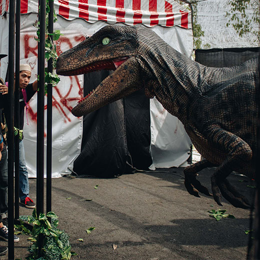 Spectacle de Dinosaures en direct en Malaisie