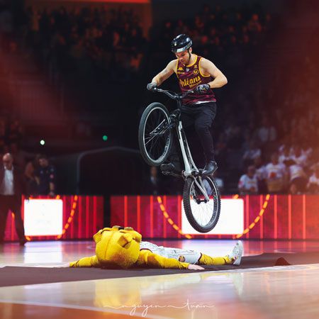<span>Triale Bike Stunt Rider</span>
