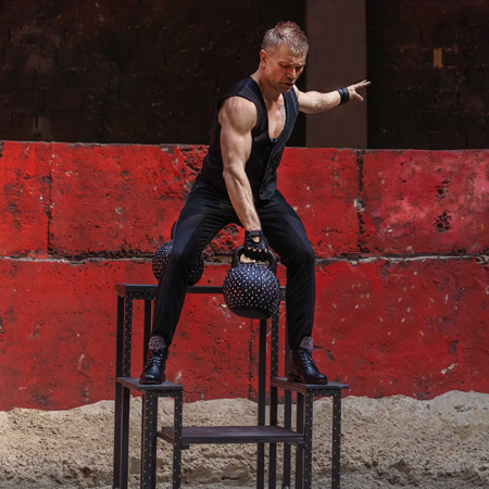 Kiev Power Juggler
