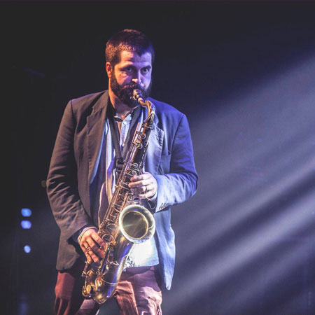 Saxophonspieler Pierre