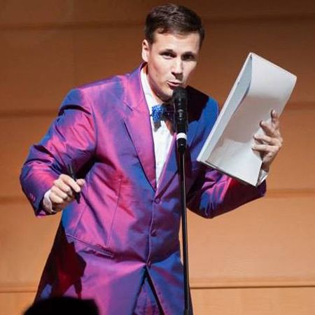 Close-Up & Stage Magician Japan