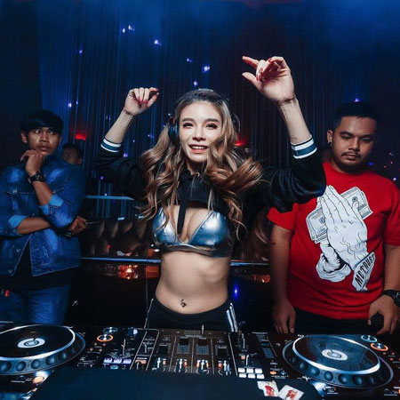 Female DJ Malaysia