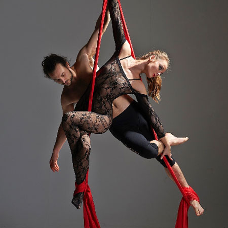 Duo de danse aérienne