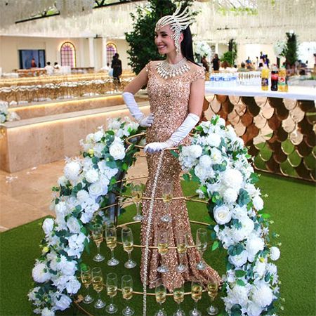 Champagnerkleid Hostess Paris