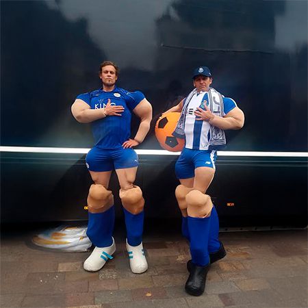 Calciatori su zampette rimbalzanti nel Regno Unito