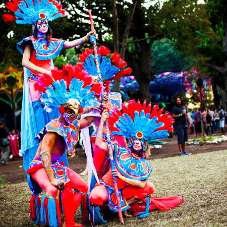 Atto di passeggiata tribale azteca