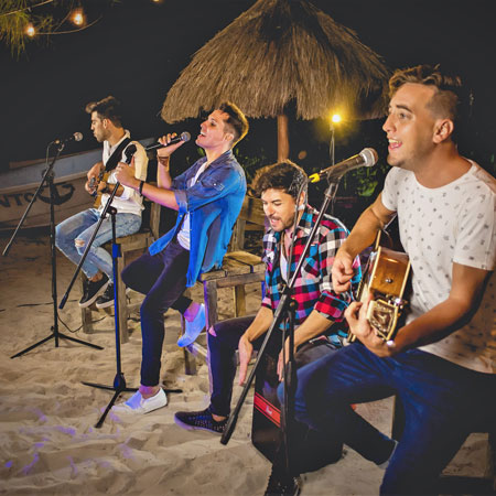 Cancun Acoustic Pop Band