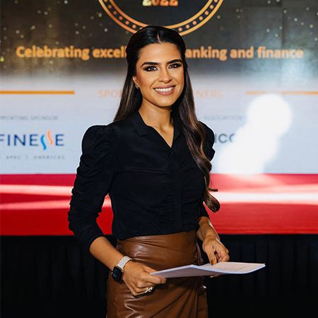 Bilingual Moderator & Emcee