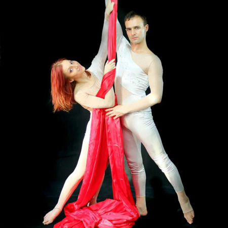 Aerial Bailarines China