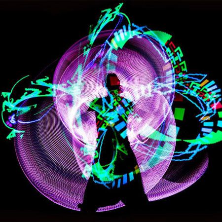 LED Akrobatik- und Luftshow