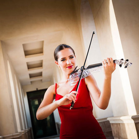 Female Violinist Abu Dhabi