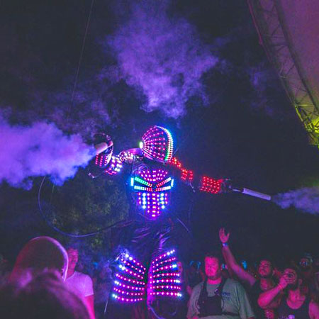 Robot LED per feste itineranti in Canada