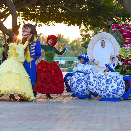 Desfile de Belleza y la Bestia