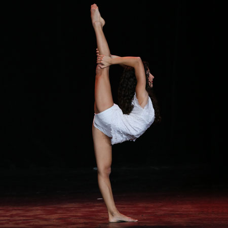 Female Contortionist Germany