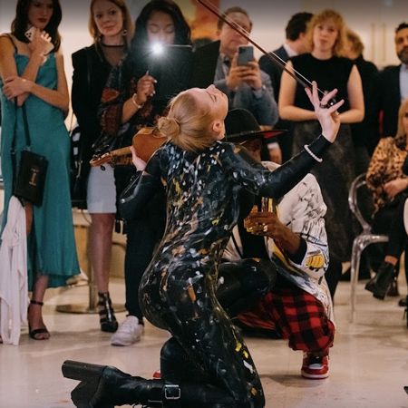 Violin, Contortion & Live Paint